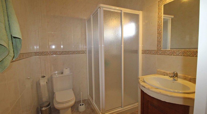 40.-Ensuite Shower Room