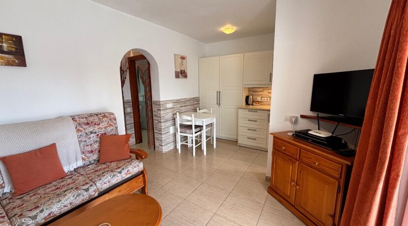 WhatsApp Image 2025-03-06 at 12.34.41 (21)